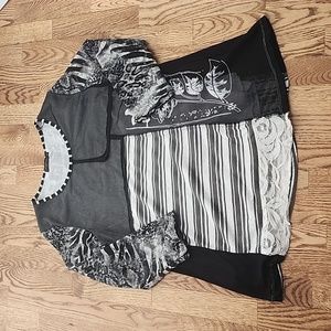 (S) Gea Mesh Stripes Patchwork Lace Top Business Casual Floral Unique Style